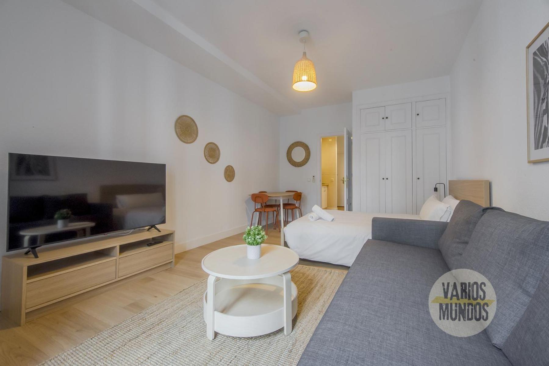 Comodo Y Centrico Loft En Calle Carretas - Madrid Centro Exteriör bild