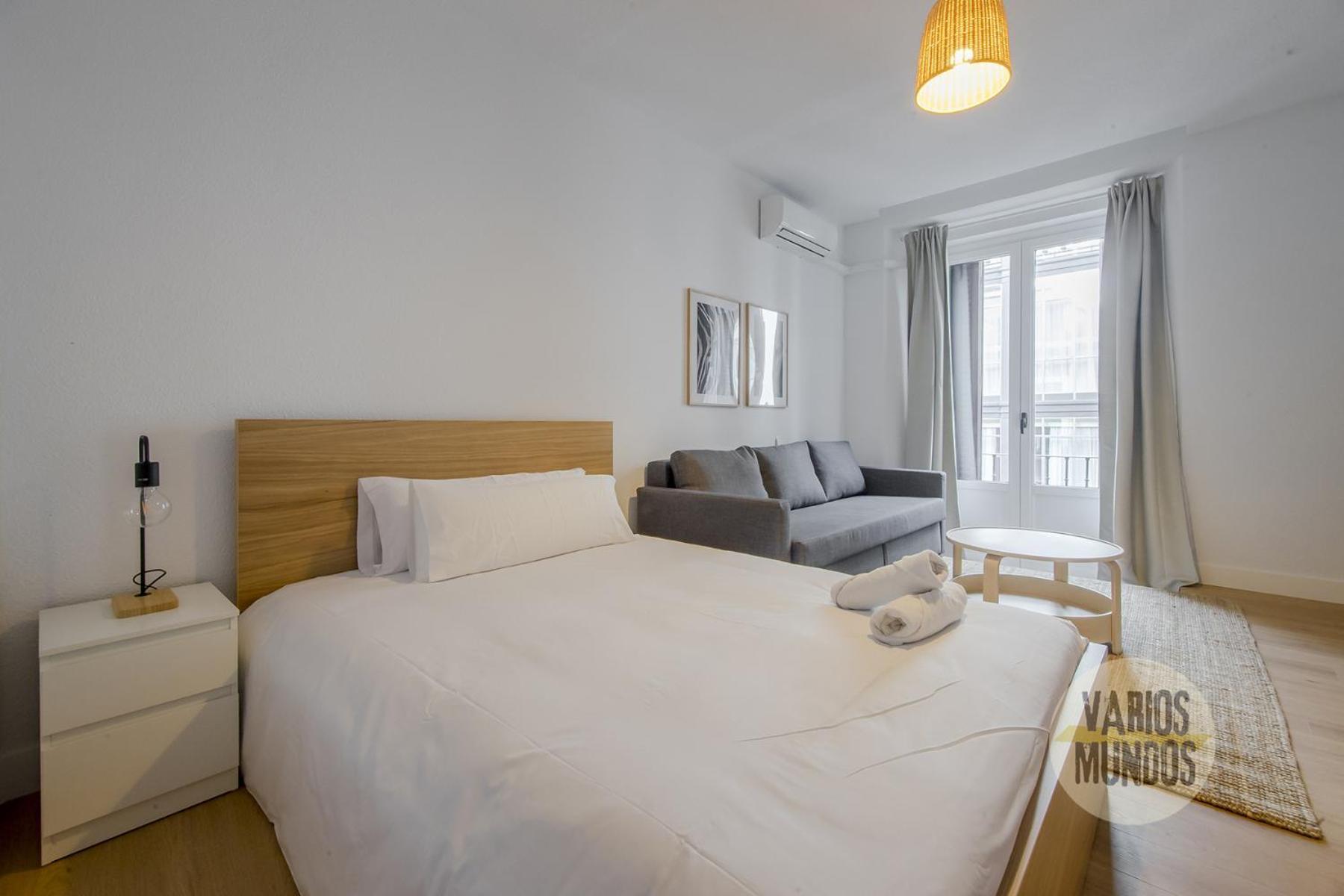 Comodo Y Centrico Loft En Calle Carretas - Madrid Centro Exteriör bild
